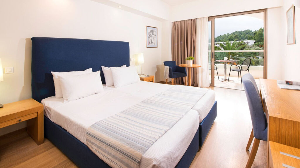 Kassandra Palace Seaside Resort