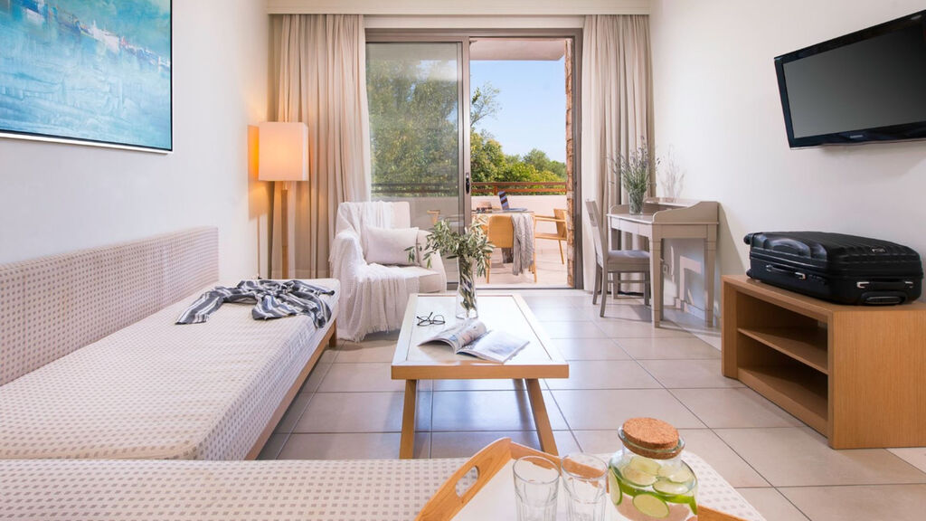 Kassandra Palace Seaside Resort