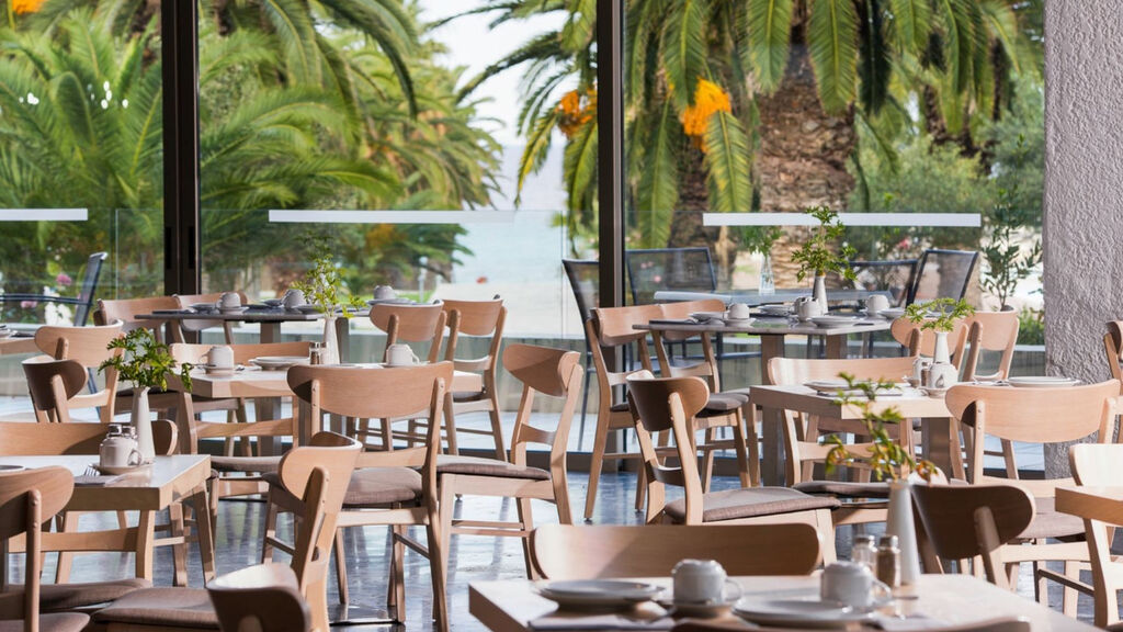 Kassandra Palace Seaside Resort