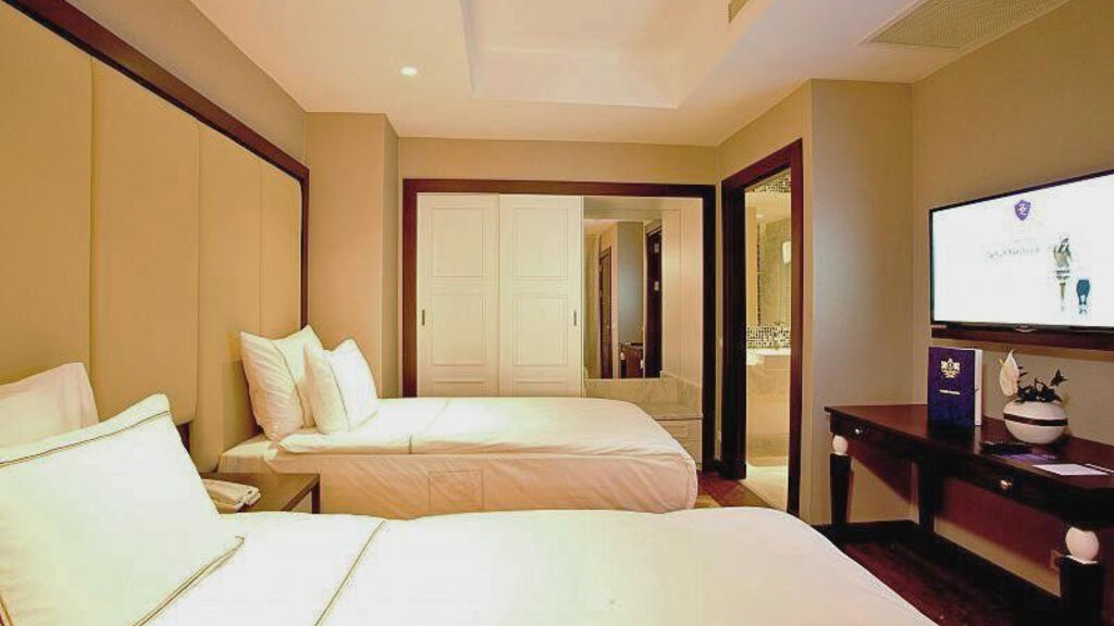 Kaya Palazzo Golf Resort