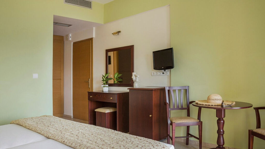 Kefalonia Bay Palace