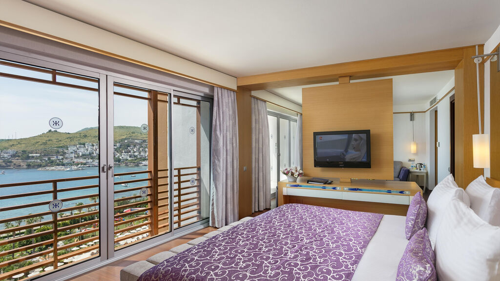 Kefaluka Resort