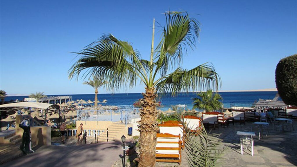 King Tut Aqua Park Beach Resort