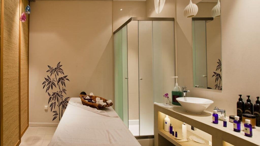 Kipriotis Maris & Suites