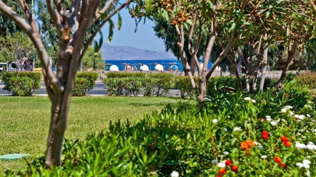 Kipriotis Maris Suites