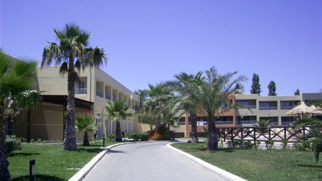 Kipriotis Maris Suites