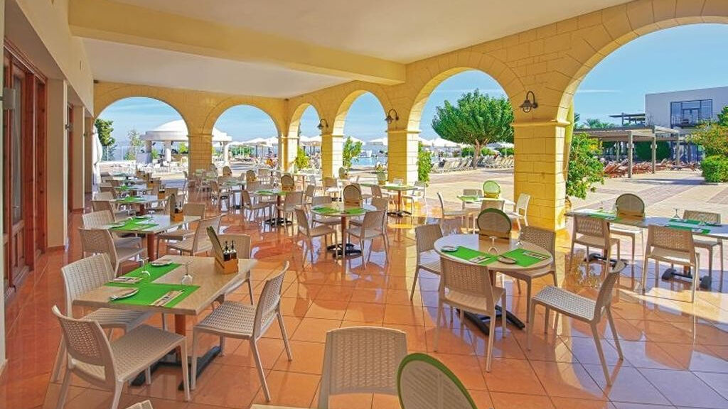 Kipriotis Panorama Hotel & Suites