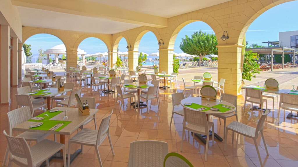 Kipriotis Panorama & Suite