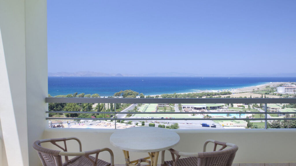 Kipriotis Panorama & Suite