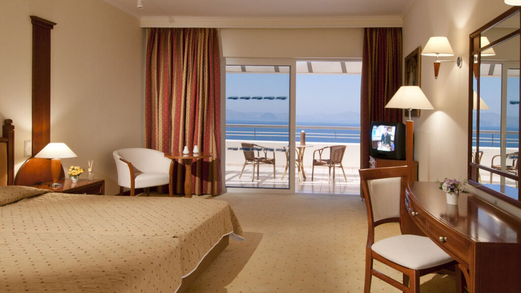 Kipriotis Panorama & Suite