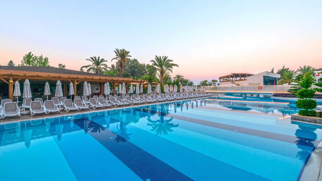 Kirman Sidemarin Beach & Spa