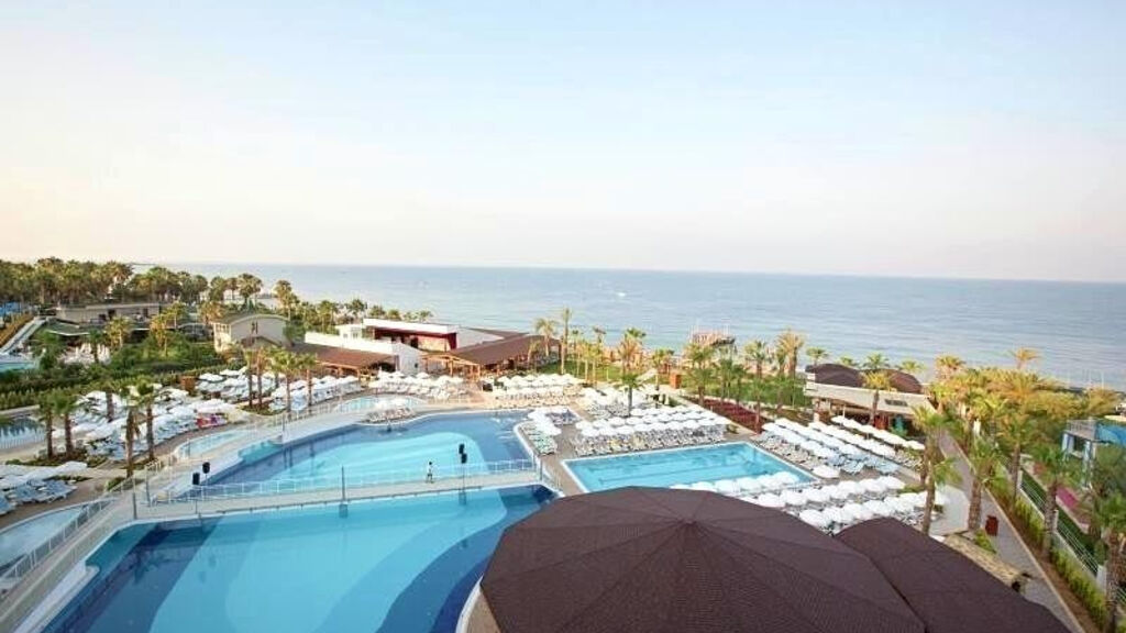 Kirman Sidera Luxury & Spa