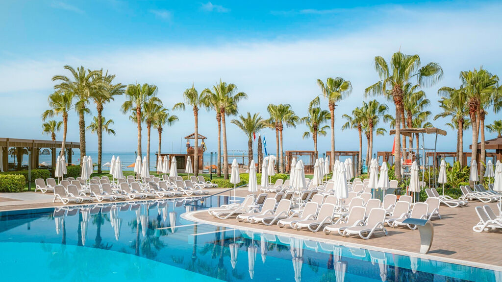 Kirman Sidera Luxury & Spa