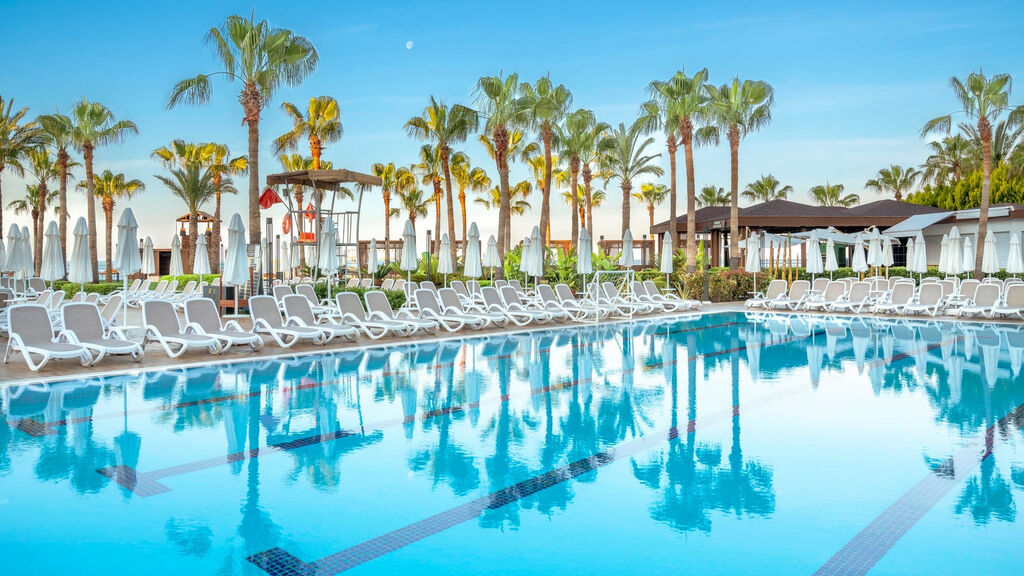 Kirman Sidera Luxury & Spa