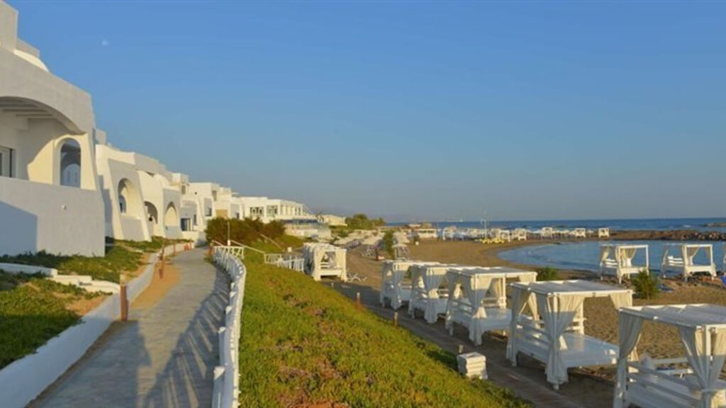 Knossos Beach