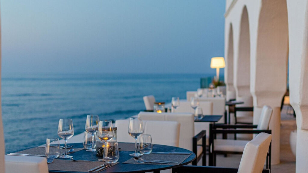 Knossos Beach Bungalows Suites Resort & Spa