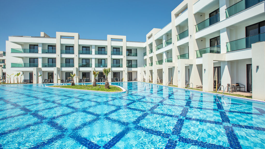 Korumar Ephesus Beach & Spa Resort