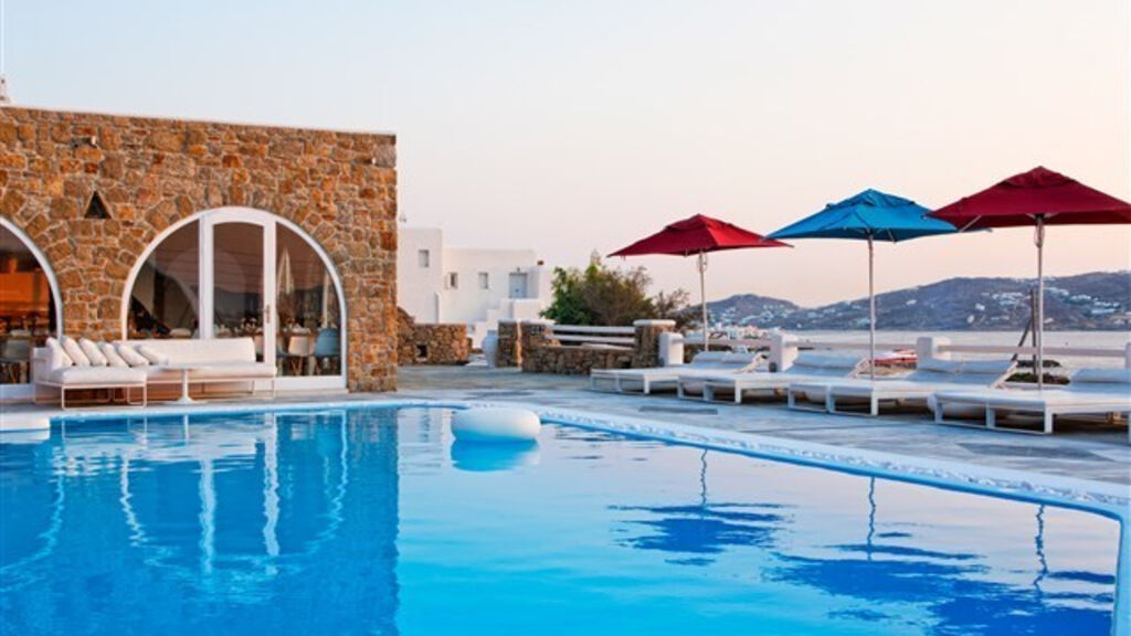 Kouros Boutique Hotel and Suites