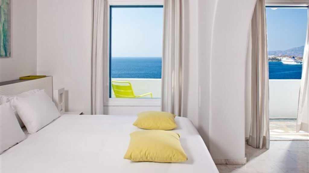 Kouros Boutique Hotel and Suites