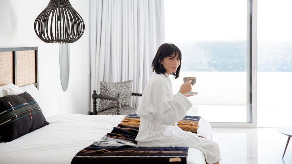 Kouros Hotel And Suites