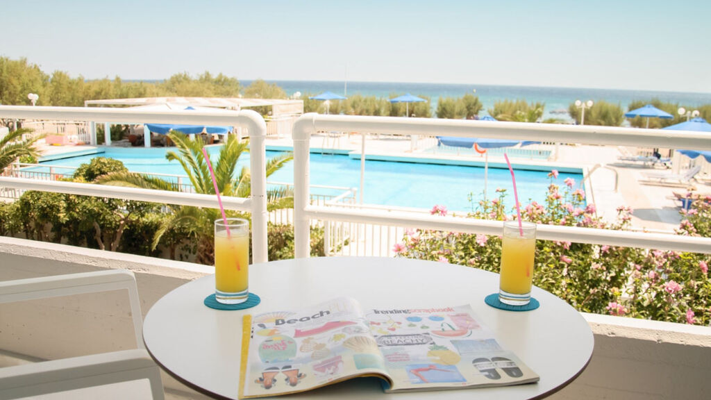 Kouros Seasight Resort