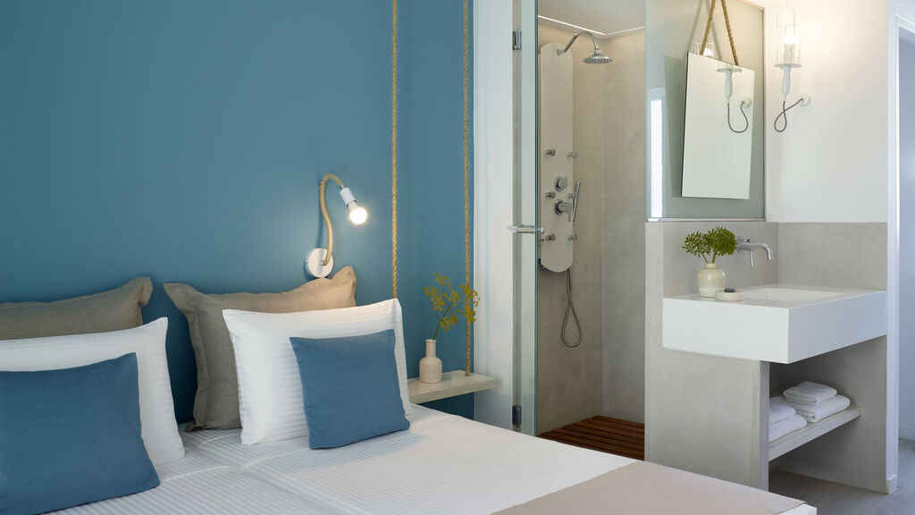 Kouros Seasight Resort