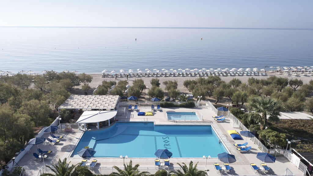 Kouros Seasight Resort