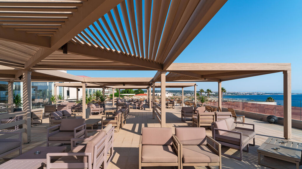 Kresten Royal Euphoria Resort