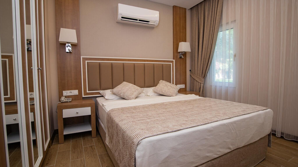 Kustur Club Holiday Village
