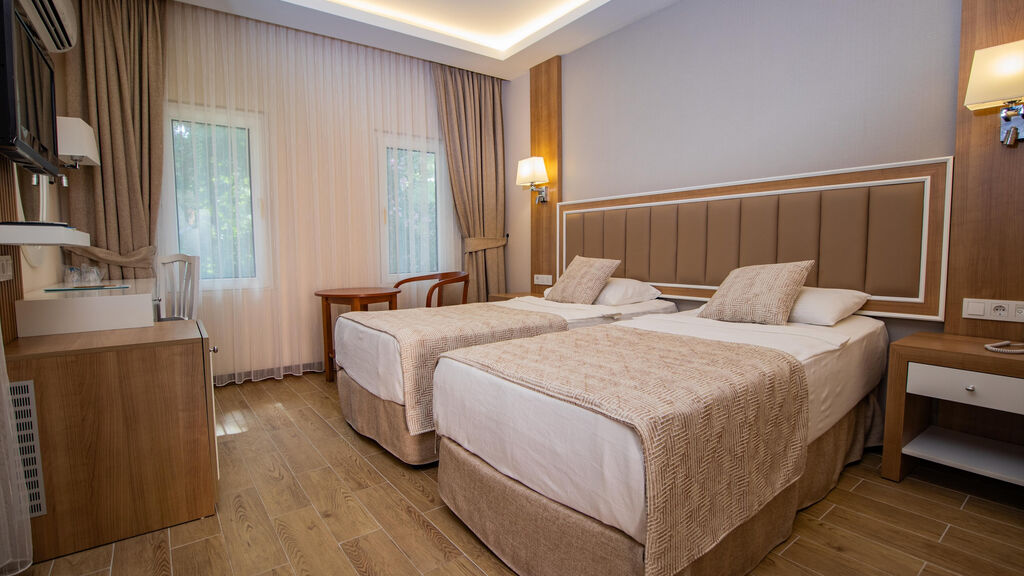 Kustur Club Holiday Village