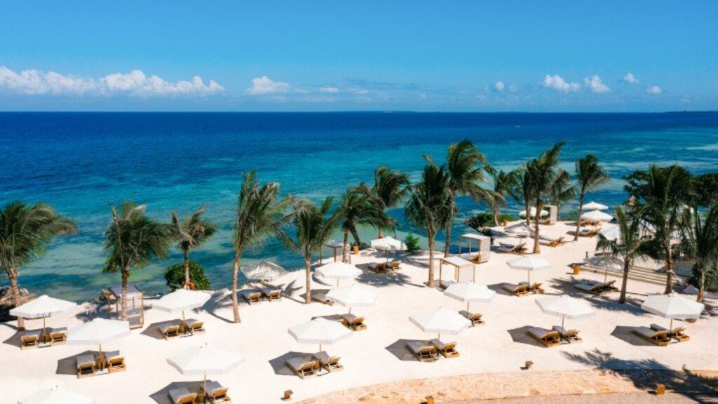 Kwanza Resort By Sunrise