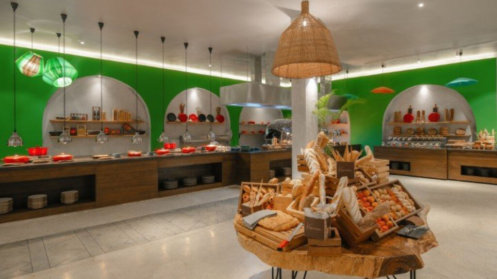 Kwanza Resort By Sunrise