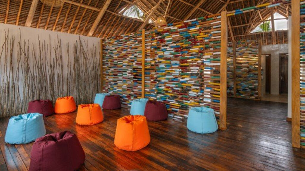 Kwanza Resort By Sunrise