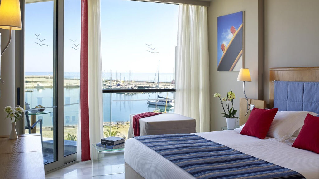 Kyma Suites