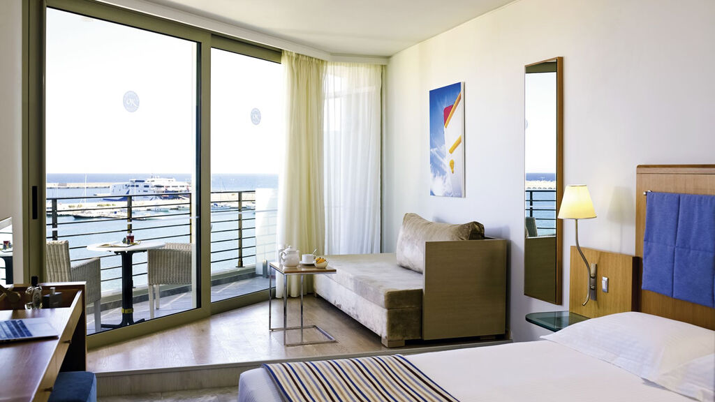 Kyma Suites Beach