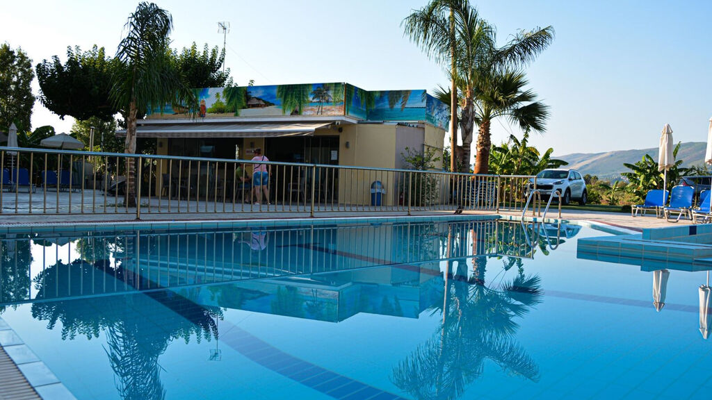 La Caretta Restaurant And Hotel