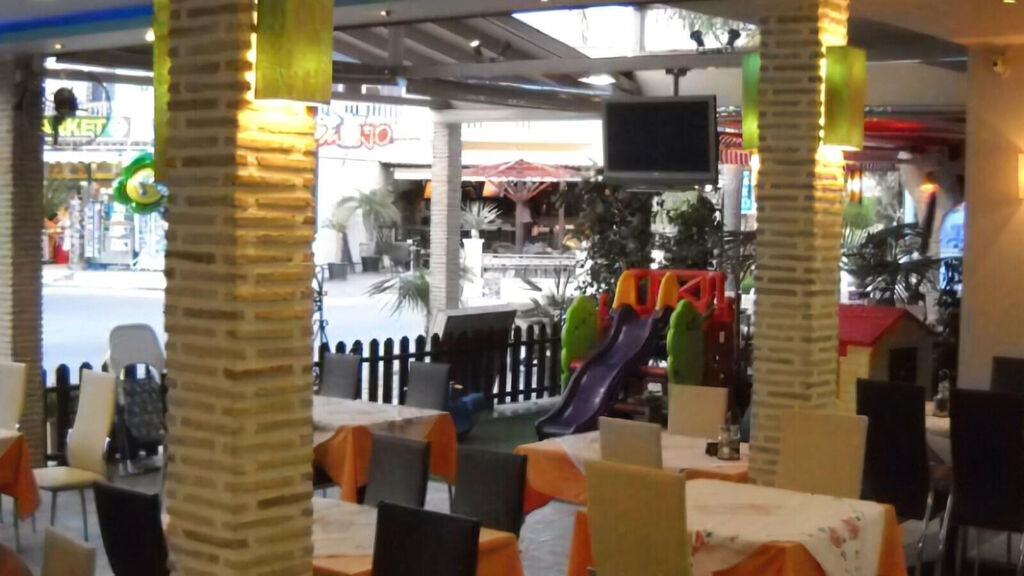 La Caretta Restaurant And Hotel