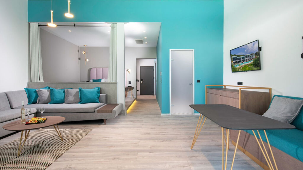 Hotel Lagomandra Beach