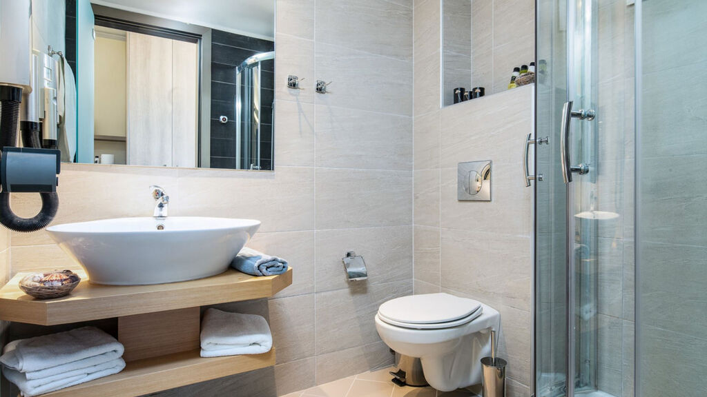 Lagomandra Hotel & Spa