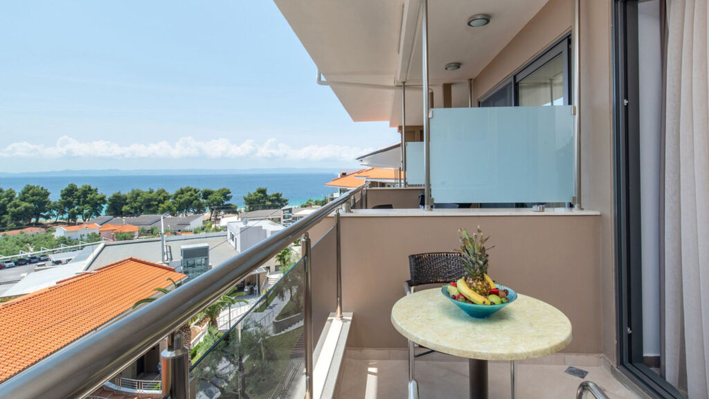 Lagomandra Hotel & Spa