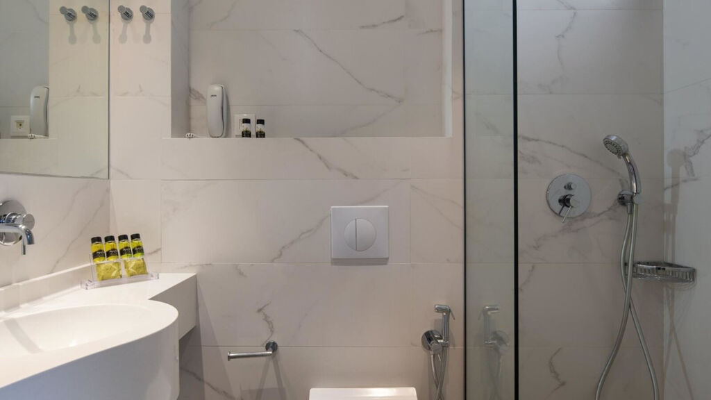 Lagomandra Hotel & Spa