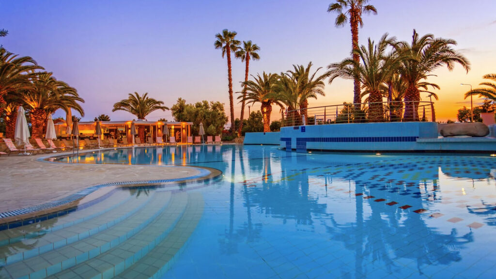 Lagomandra Hotel & Spa