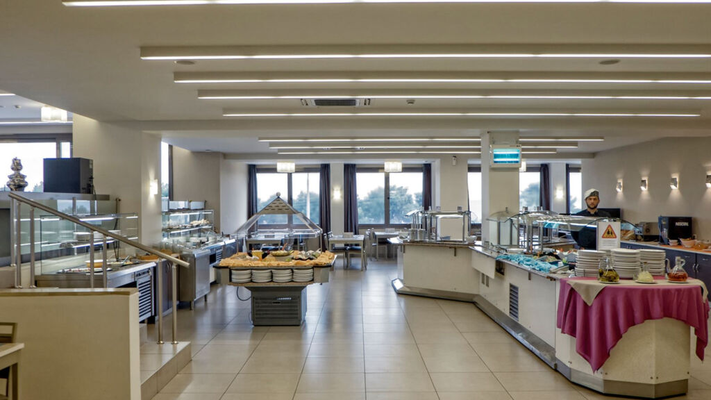 Lagomandra Hotel & Spa