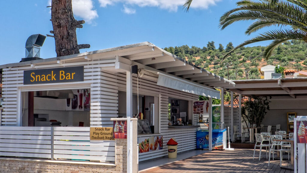 Lagomandra Hotel & Spa