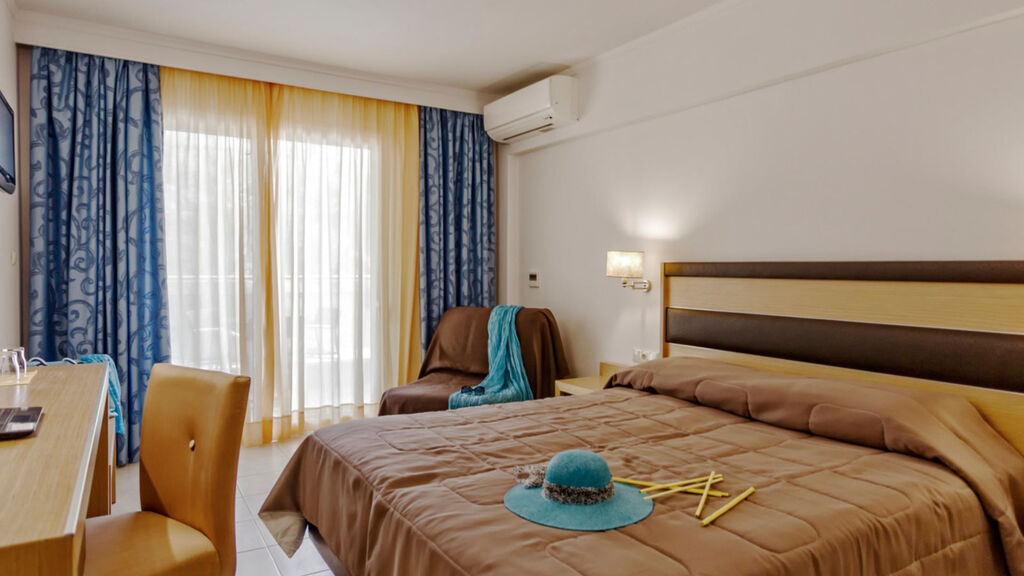 Lagomandra Hotel & Spa