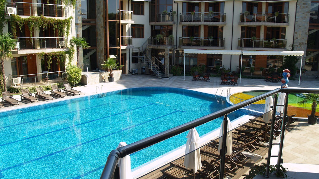 Laguna Beach Resort & Spa