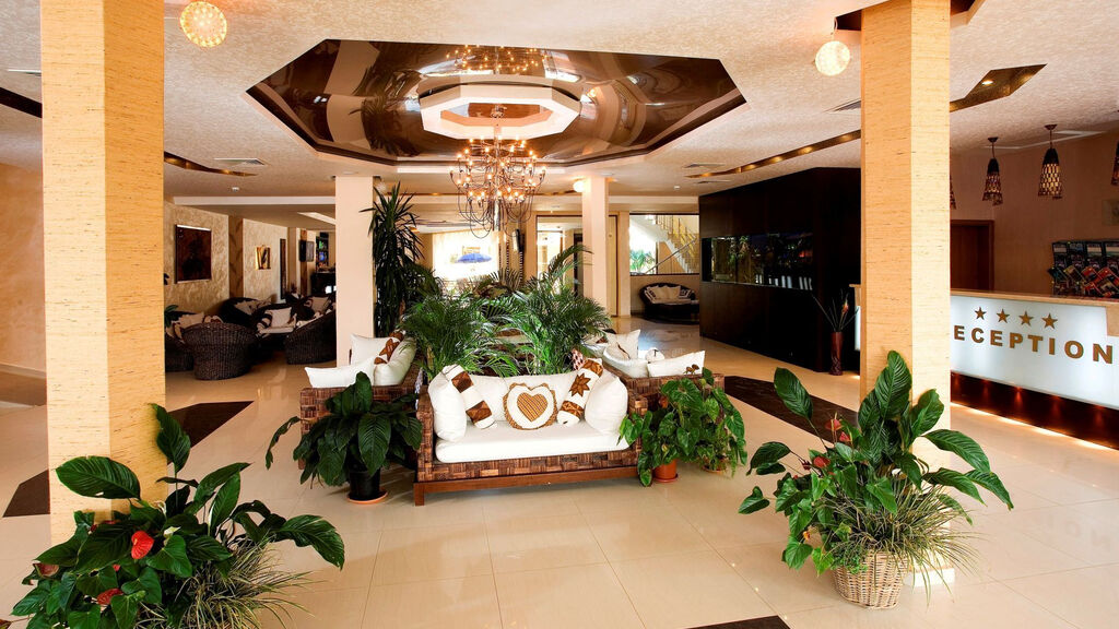 Laguna Beach Resort & Spa