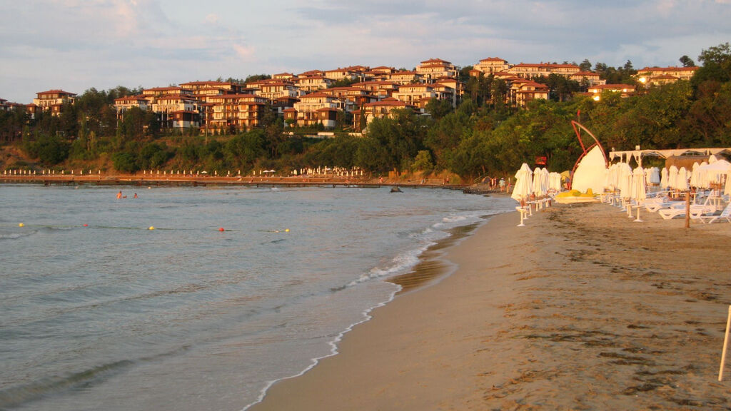Laguna Beach Resort & Spa