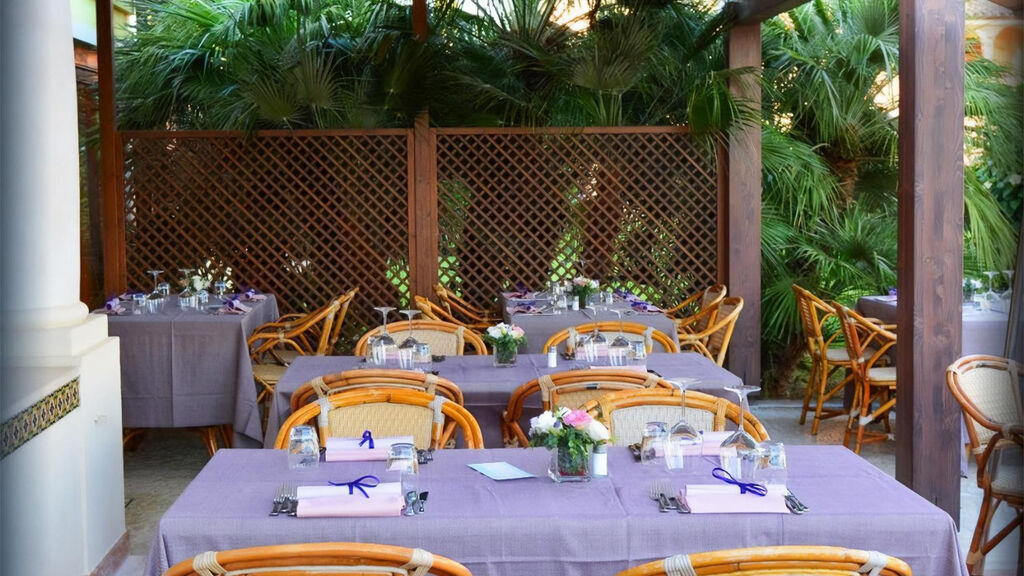 Lantana Resort