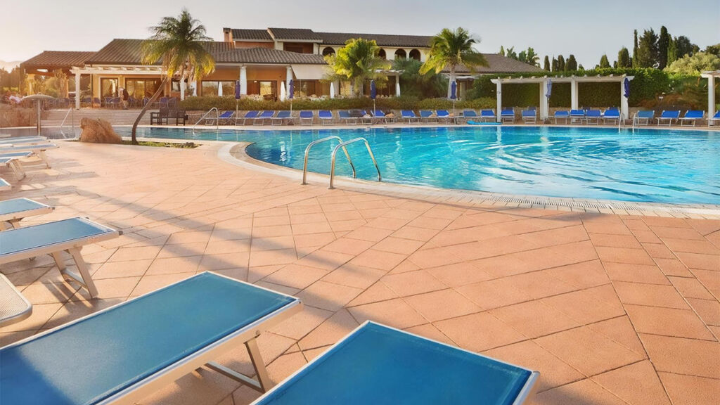 Lantana Resort